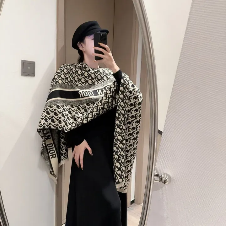 スーパーコピー ディオール マフラー