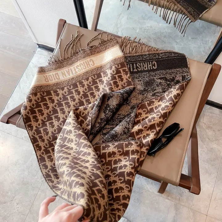 スーパーコピー ディオール マフラー