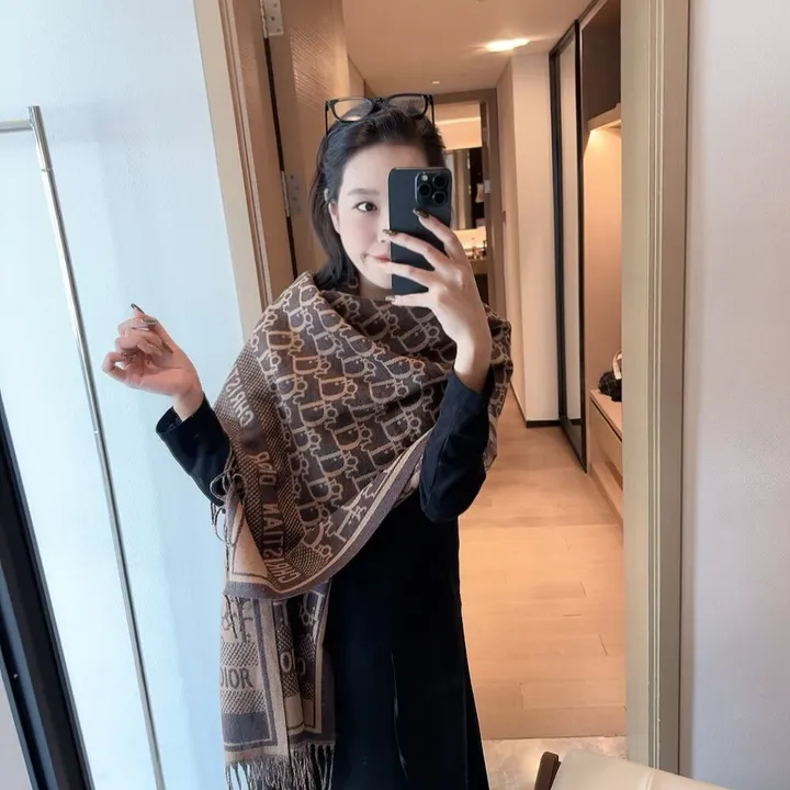 スーパーコピー ディオール マフラー