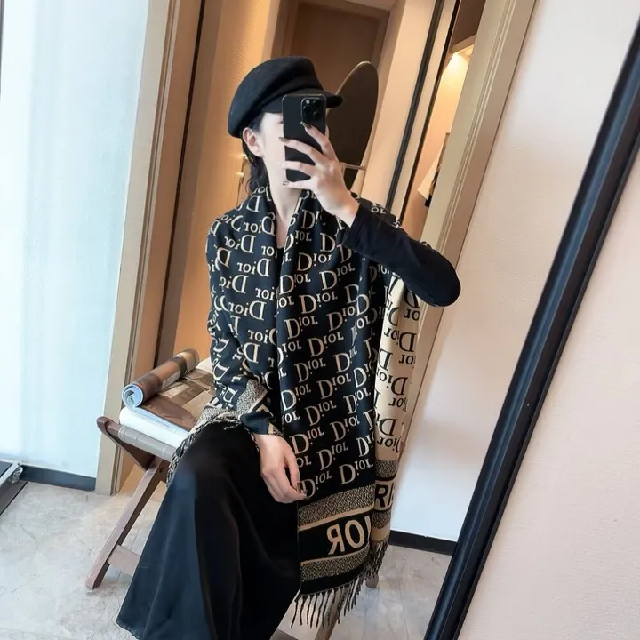 スーパーコピー ディオール マフラー