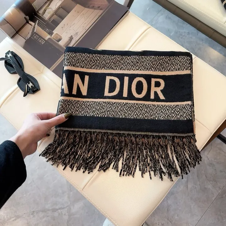 スーパーコピー ディオール マフラー