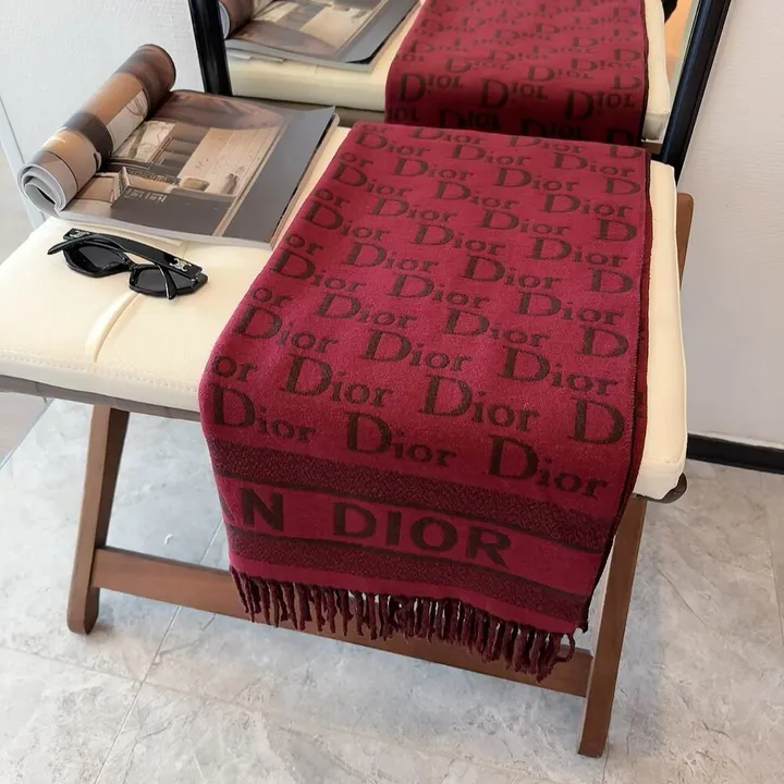 スーパーコピー ディオール マフラー