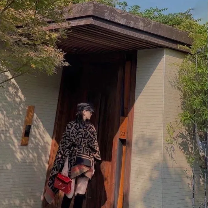 スーパーコピー フェンディ マフラー