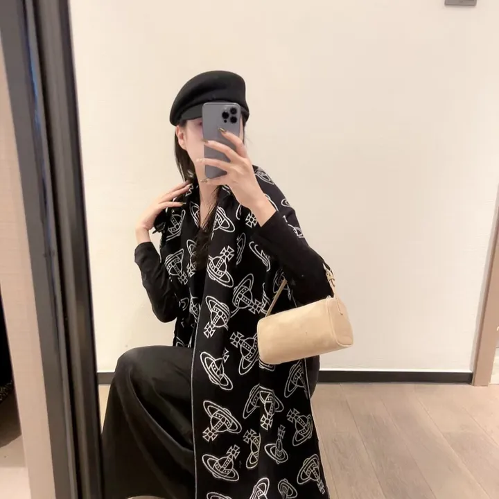 スーパーコピー ヴィヴィアン・ウエストウッド マフラー