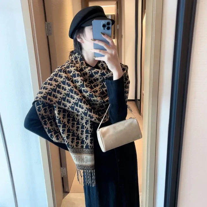 スーパーコピー ディオール マフラー