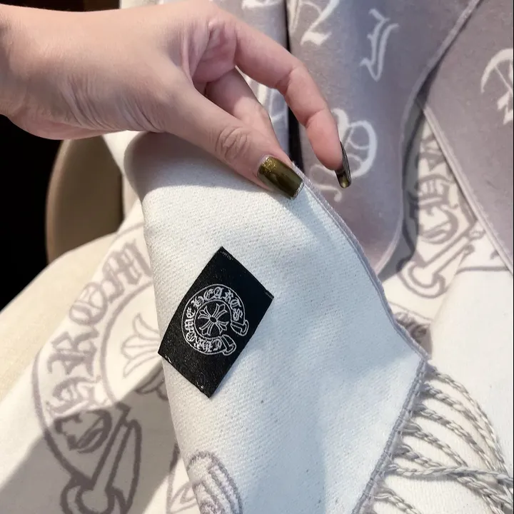 スーパーコピー クロムハーツ マフラー