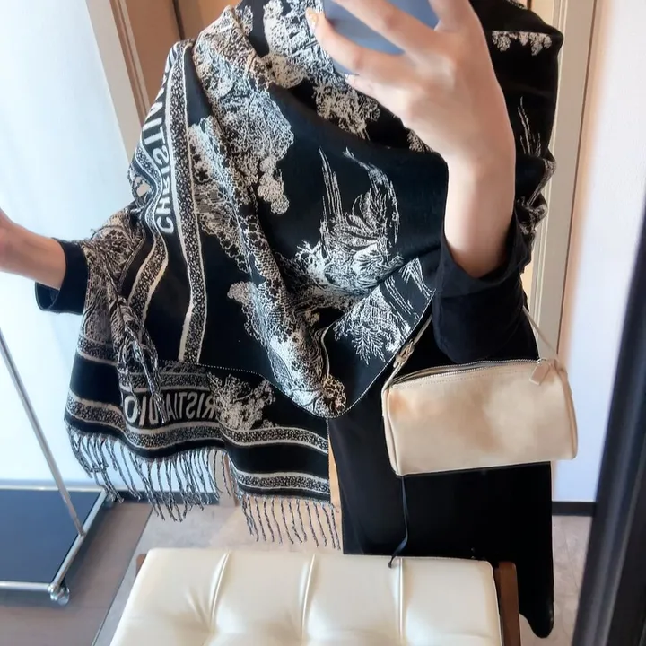 スーパーコピー ディオール マフラー