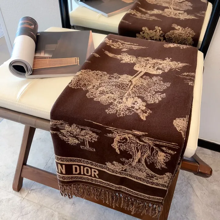 スーパーコピー ディオール マフラー