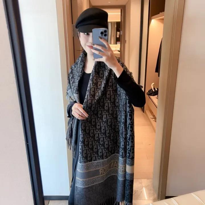 スーパーコピー ディオール マフラー