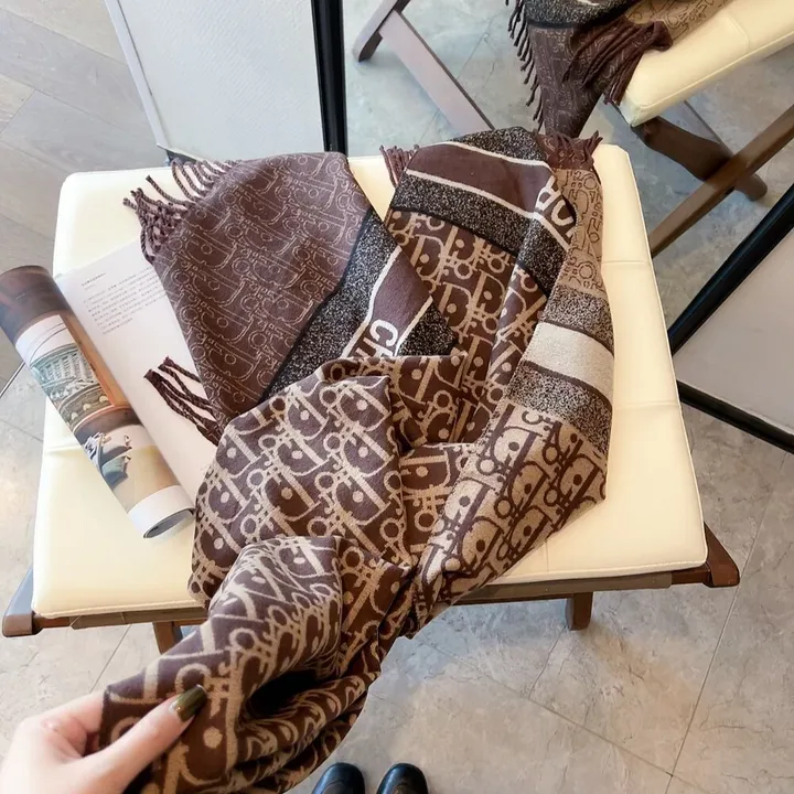 スーパーコピー ディオール マフラー