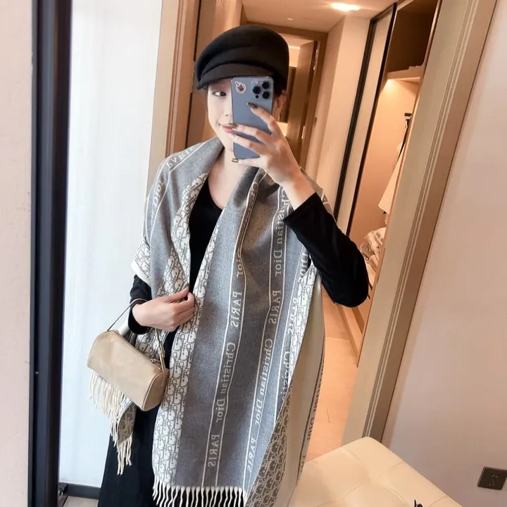 スーパーコピー ディオール マフラー