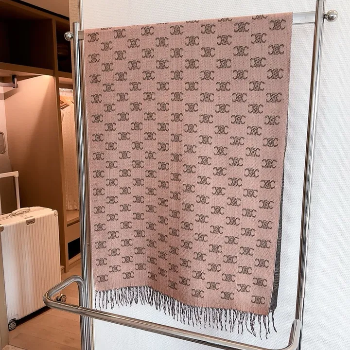 スーパーコピー ロエベ マフラー