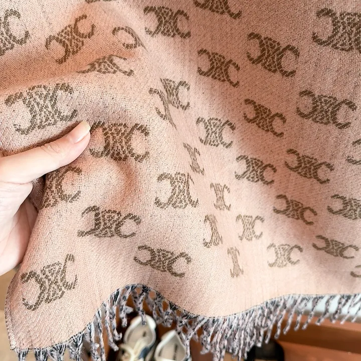 スーパーコピー ロエベ マフラー