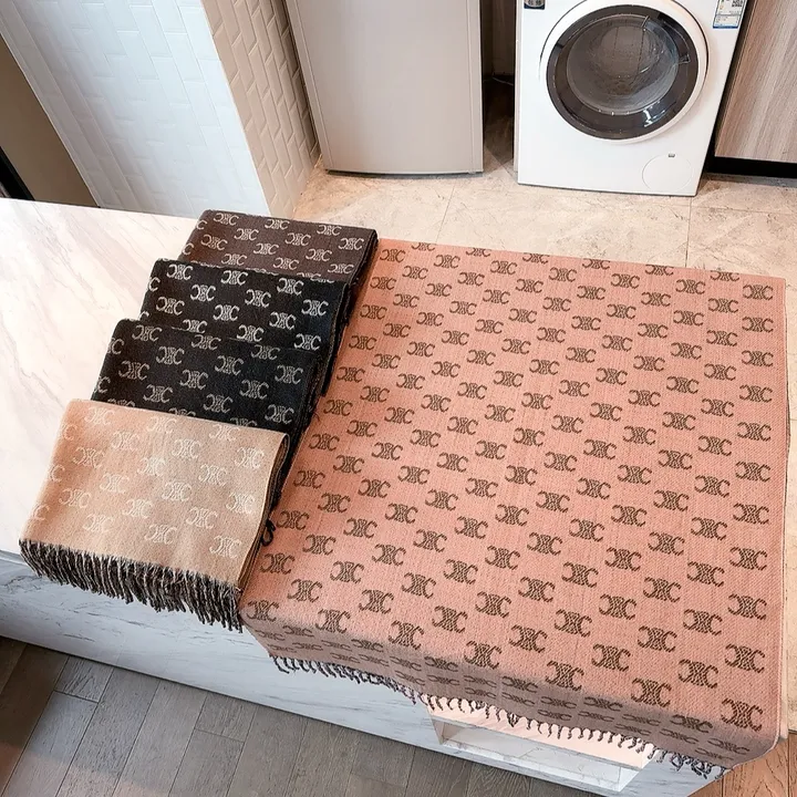 スーパーコピー ロエベ マフラー