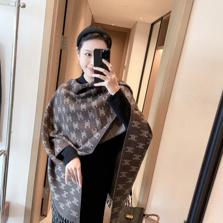 スーパーコピー ロエベ マフラー