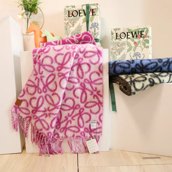 スーパーコピー ロエベ マフラー