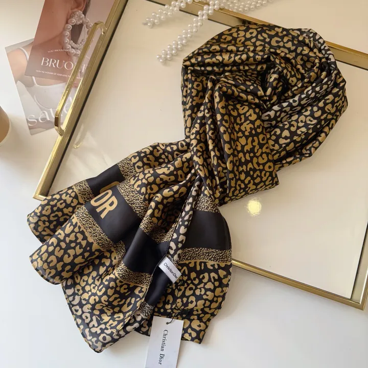 スーパーコピー ディオール マフラー