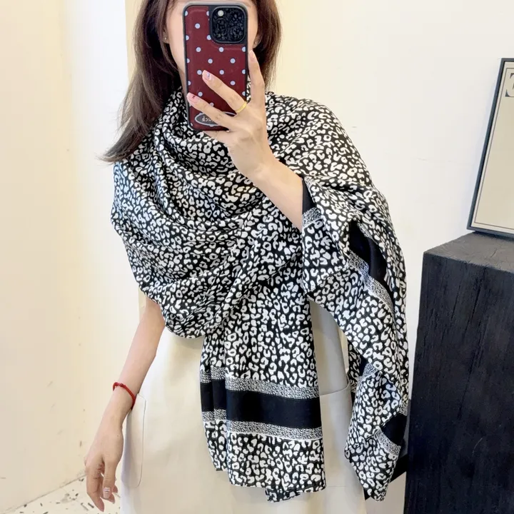 スーパーコピー ディオール マフラー