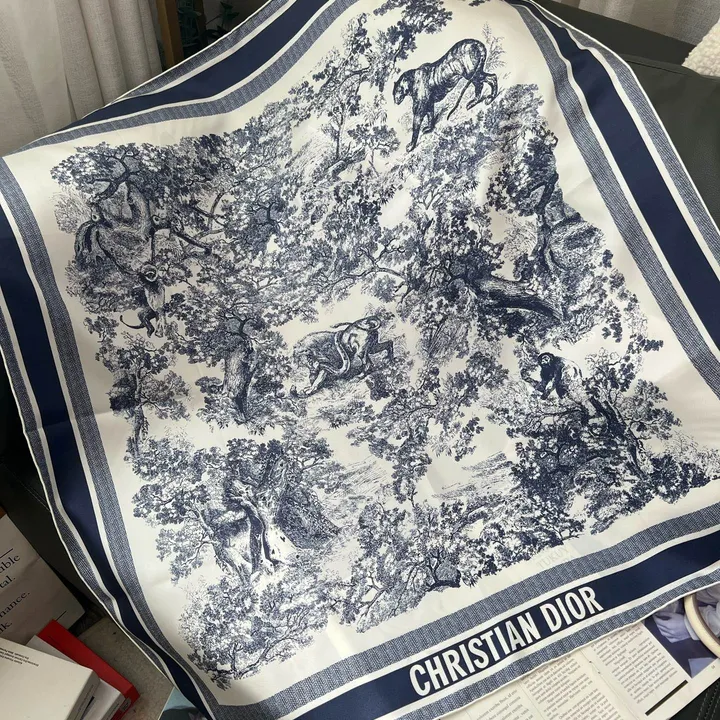 スーパーコピー ディオール マフラー