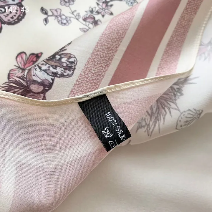 スーパーコピー ディオール マフラー