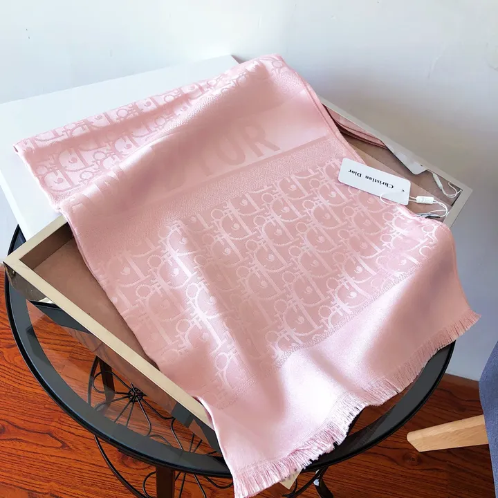 スーパーコピー ディオール マフラー