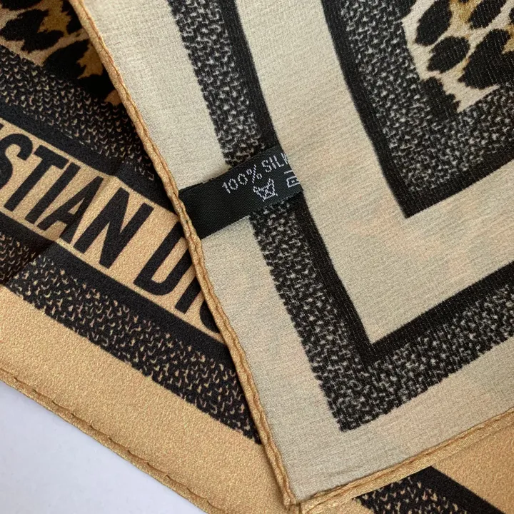 スーパーコピー ディオール マフラー