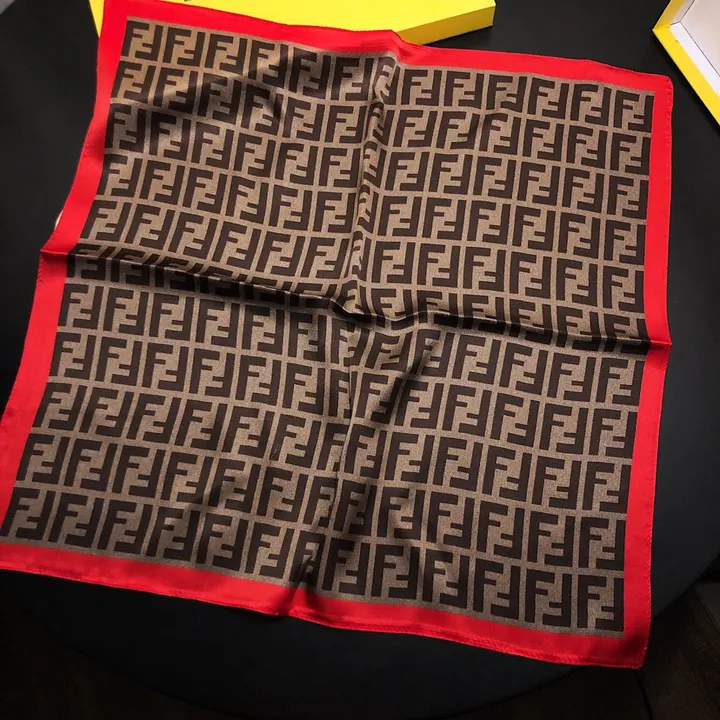 スーパーコピー フェンディ マフラー