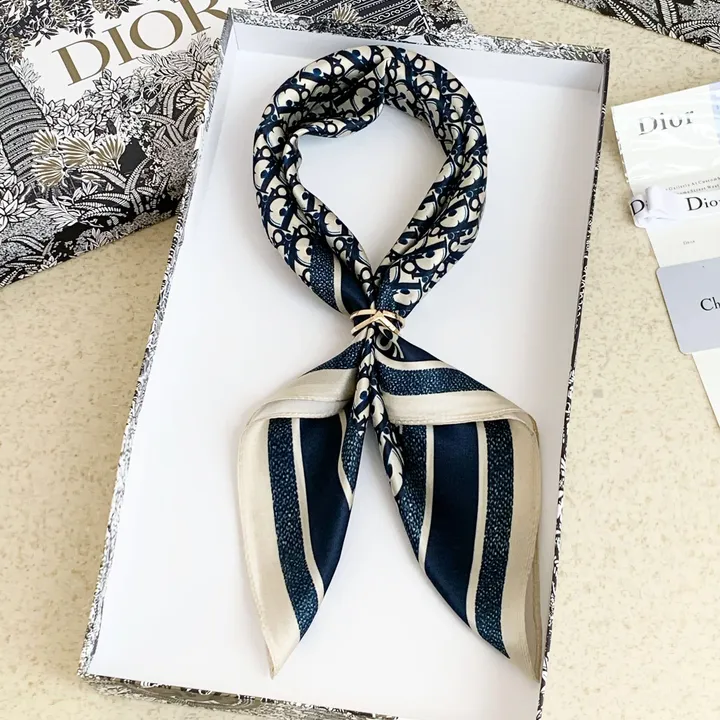 スーパーコピー ディオール マフラー