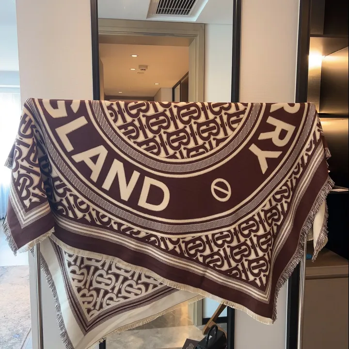 スーパーコピー バーバリー ス マフラー