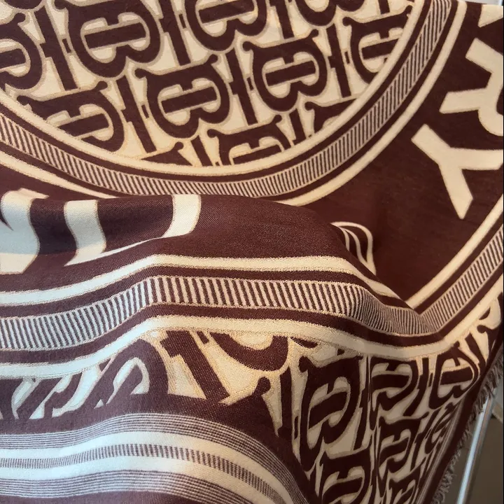 スーパーコピー バーバリー ス マフラー