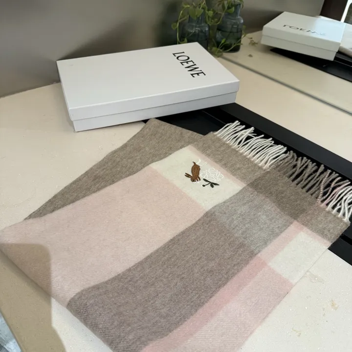 スーパーコピー ロエベ マフラー