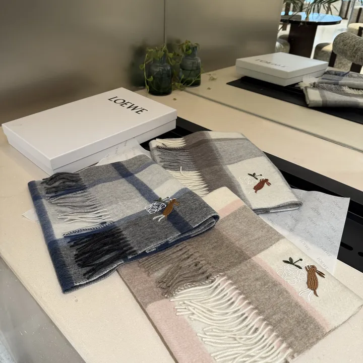 スーパーコピー ロエベ マフラー