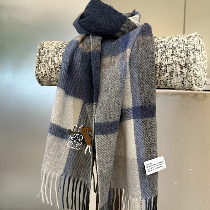 スーパーコピー ロエベ マフラー