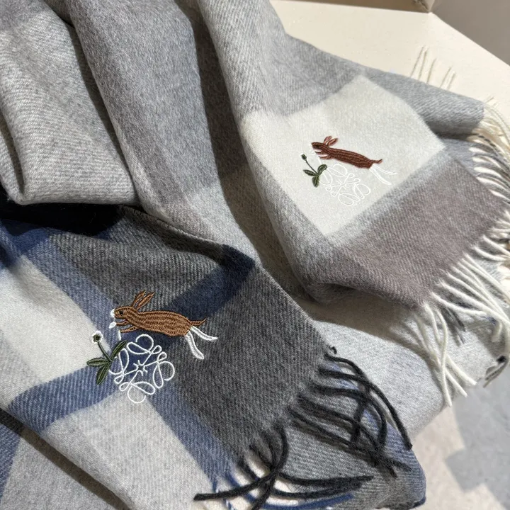 スーパーコピー ロエベ マフラー