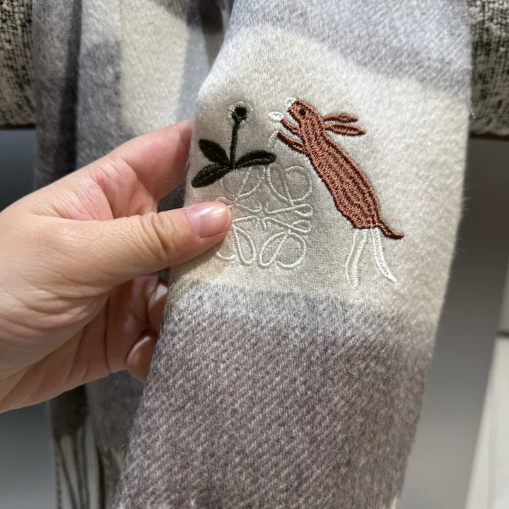 スーパーコピー ロエベ マフラー