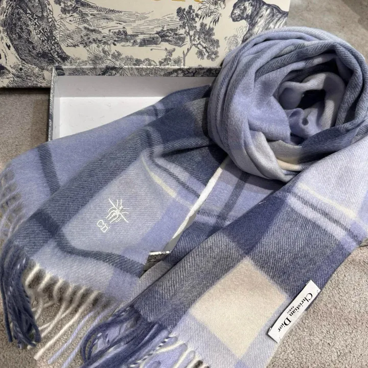 スーパーコピー ディオール マフラー