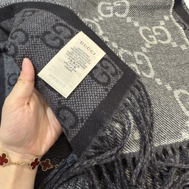 スーパーコピー グッチ マフラー