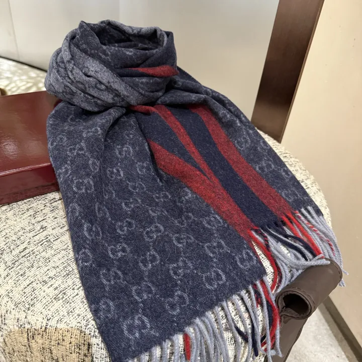 スーパーコピー グッチ マフラー