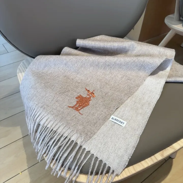 スーパーコピー バーバリー ス マフラー