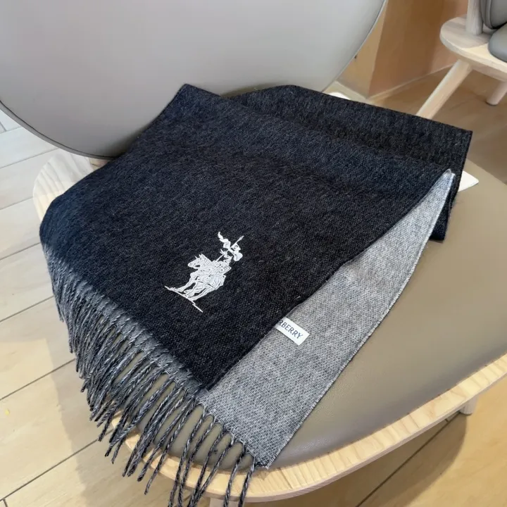 スーパーコピー バーバリー ス マフラー