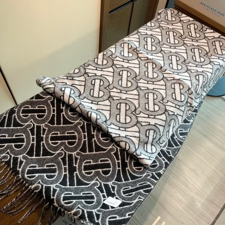 スーパーコピー バーバリー ス マフラー