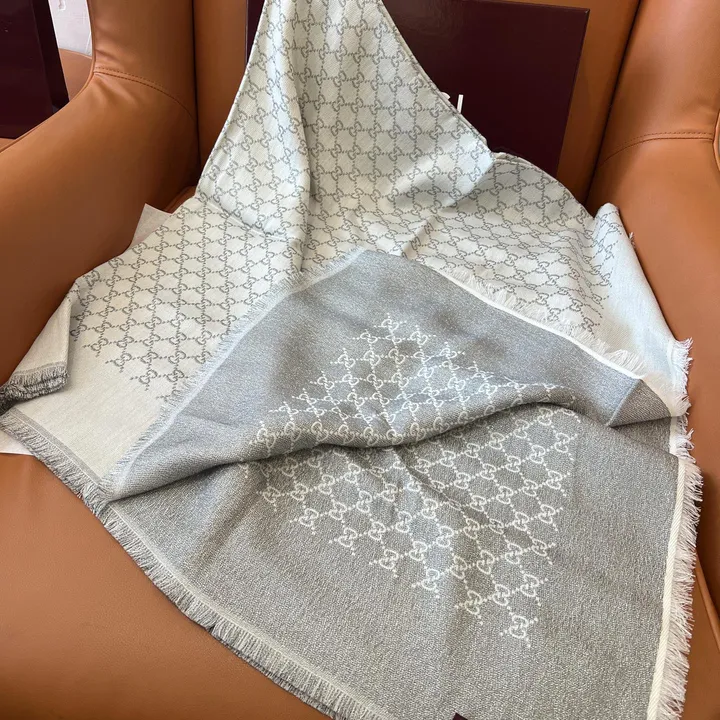 スーパーコピー ルイヴィトン マフラー