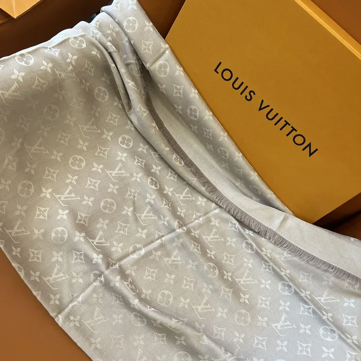 スーパーコピー ルイヴィトン マフラー