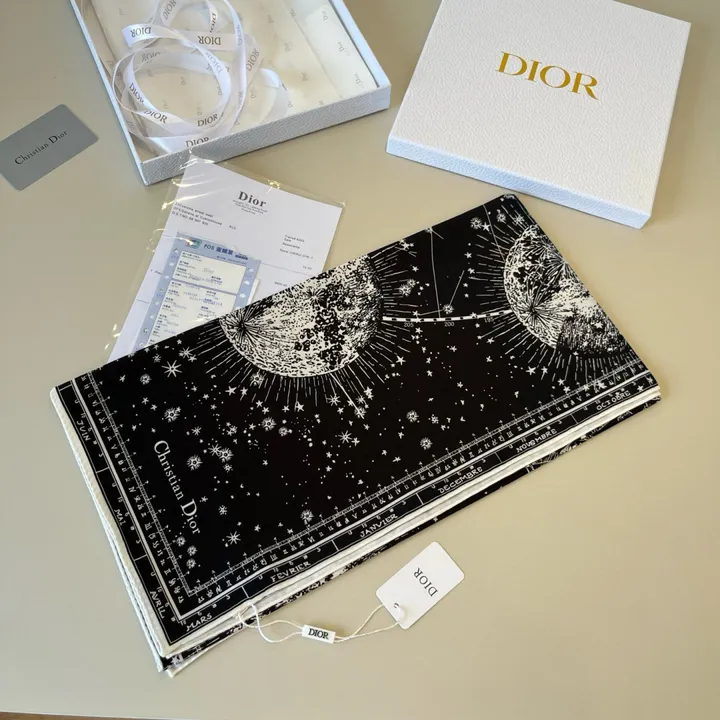 スーパーコピー ディオール マフラー