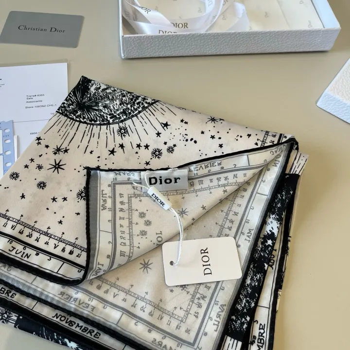 スーパーコピー ディオール マフラー