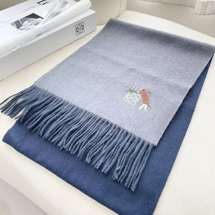 スーパーコピー ロエベ マフラー