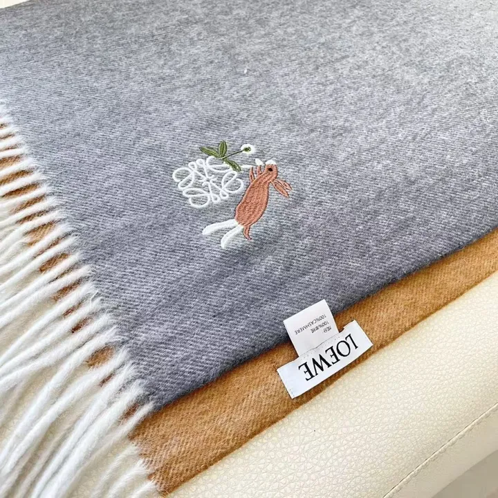 スーパーコピー ロエベ マフラー