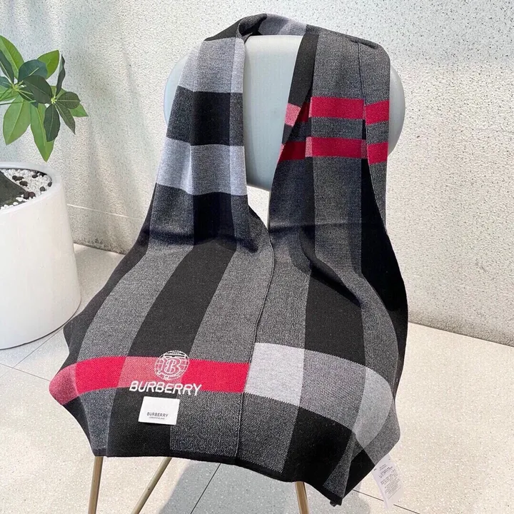 スーパーコピー バーバリー ス マフラー