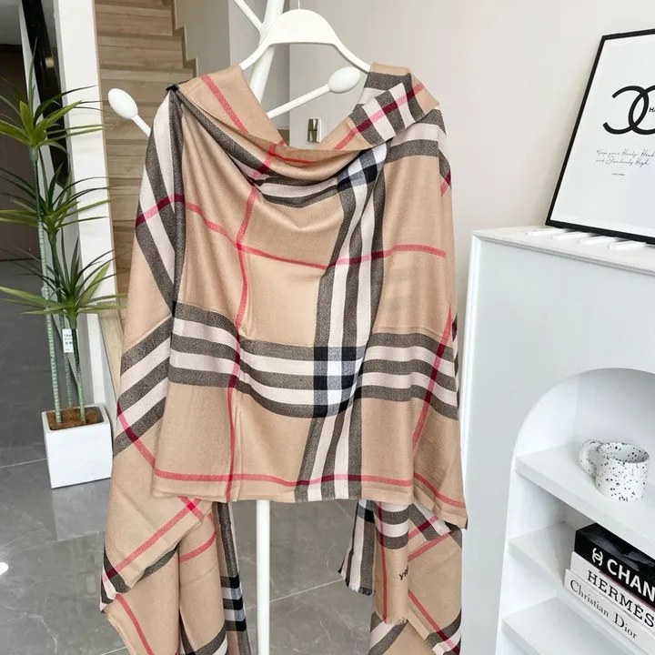 スーパーコピー バーバリー ス マフラー