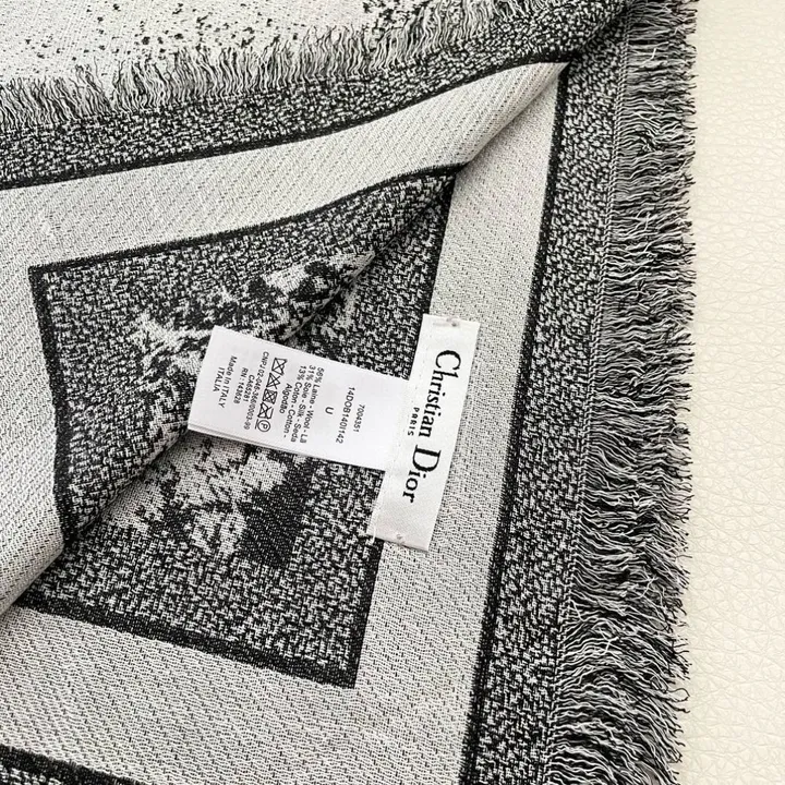 スーパーコピー ディオール マフラー